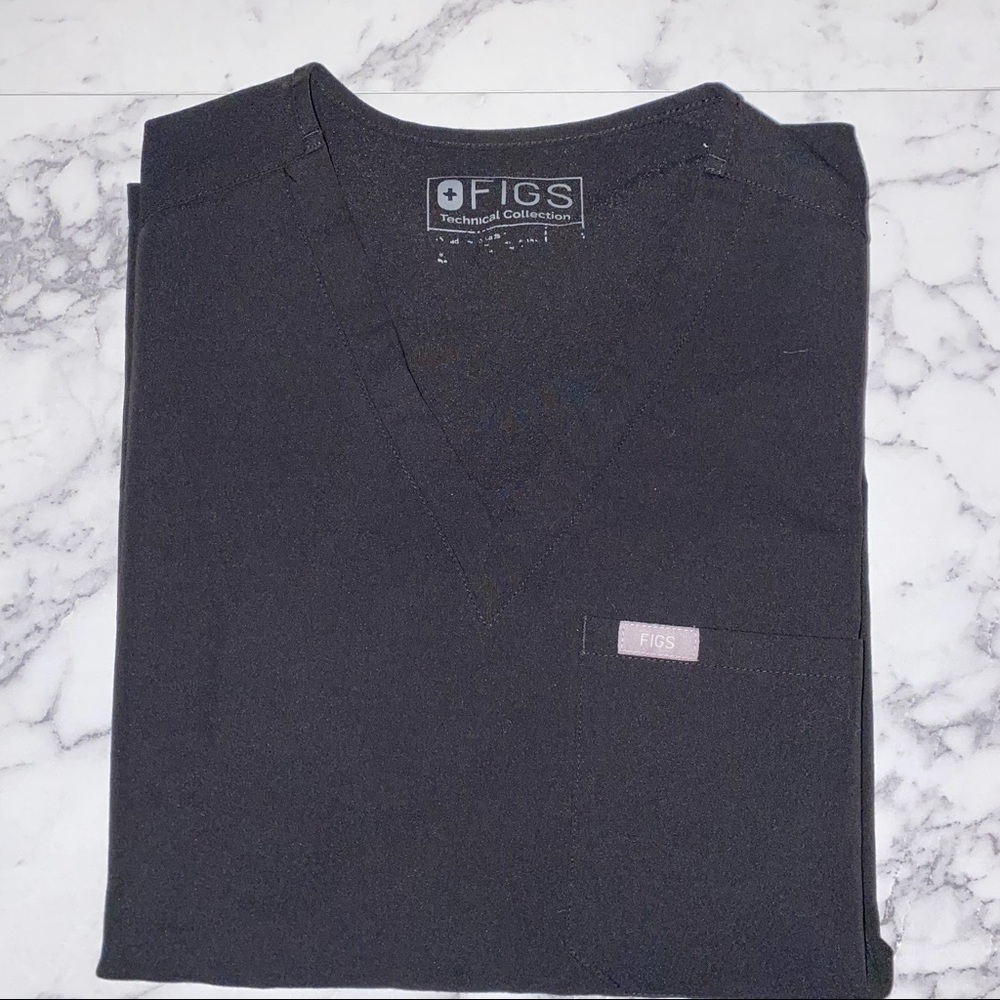 FIGS black scrub set